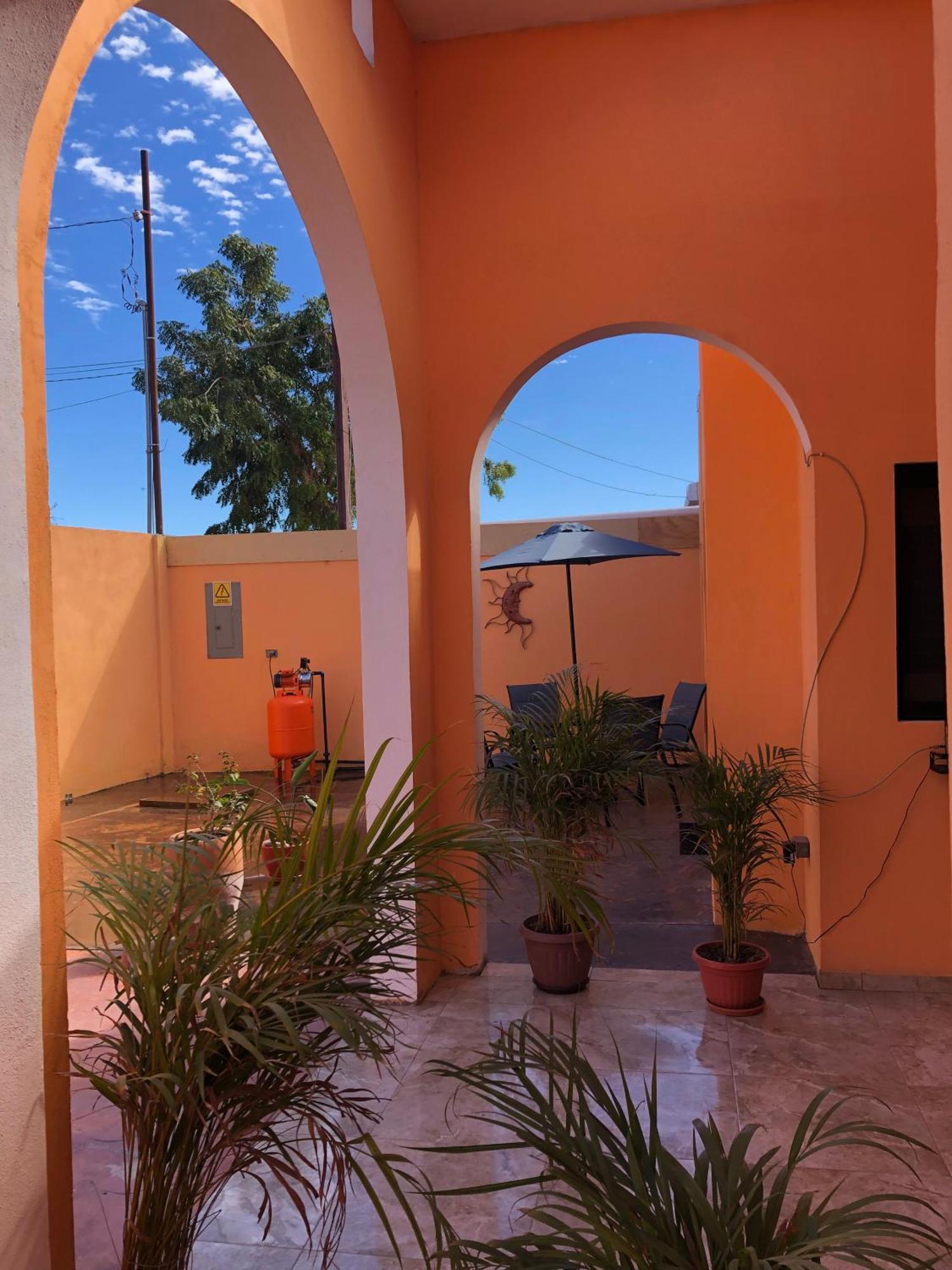 Tres Iguanas - New, Cozy & Spacious Flats, Short Walk To Apartment Loreto (Baja California Sur)
